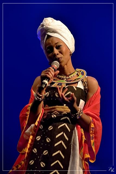 NIK_990106-v3 Fatoumata Diawara 31-01-2019 (Zz) (p).jpg